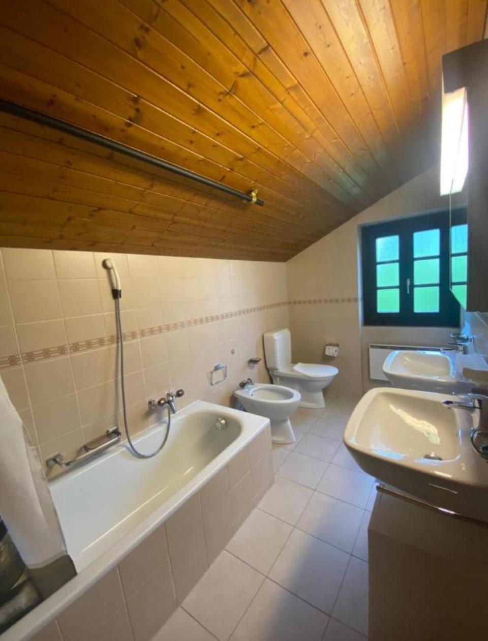 Bed and Breakfast Bellavista Cureglia Екстер'єр фото