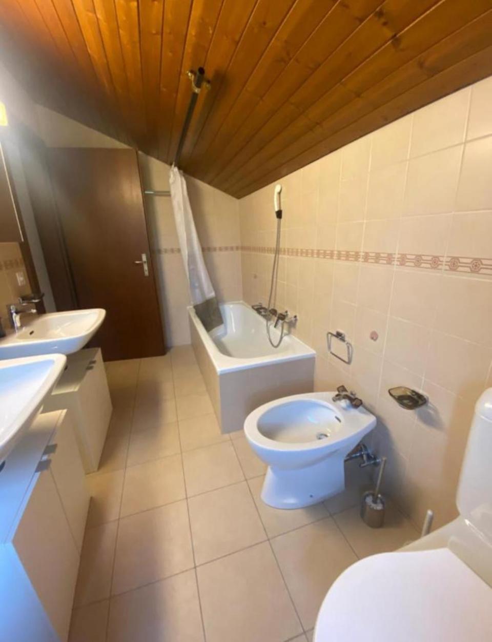 Bed and Breakfast Bellavista Cureglia Екстер'єр фото
